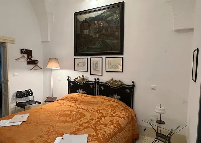 別荘 Casa Ad Arte Donna Ada カロヴィーニョ